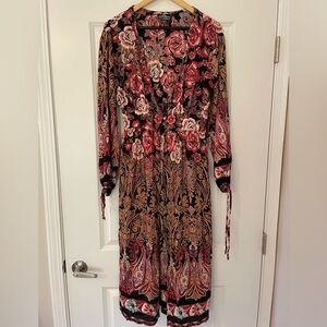 Vici for Angie Red and Black Floral Long Sleeve front button Kimono Dress